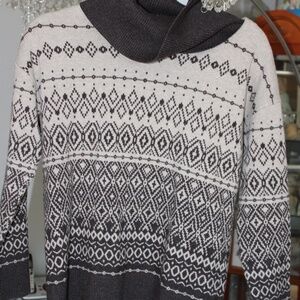 JOIE WOMENS SWEATER LIKE NEW